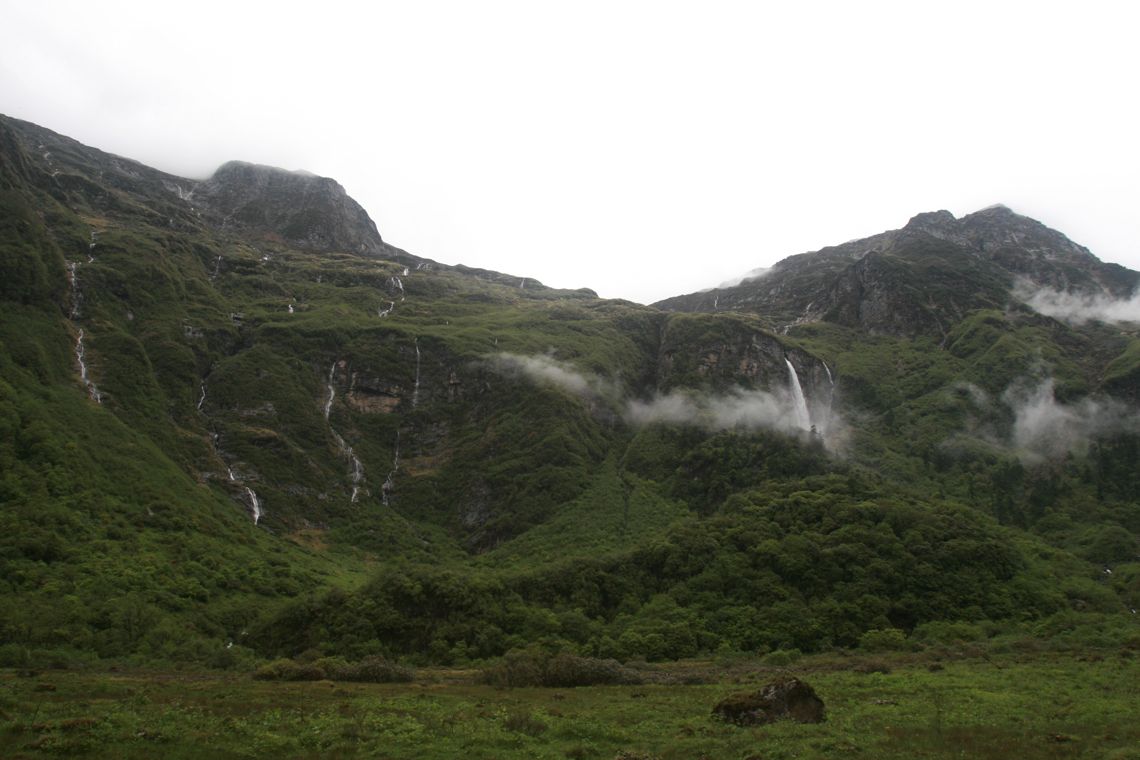 Scene on the Barun and Yeti Trail