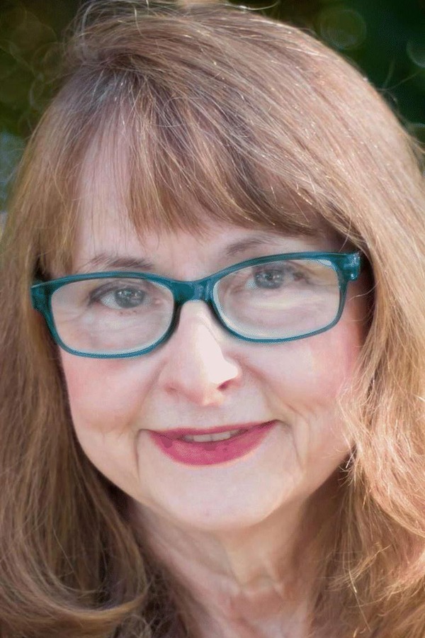Portrait of Linda Godfrey