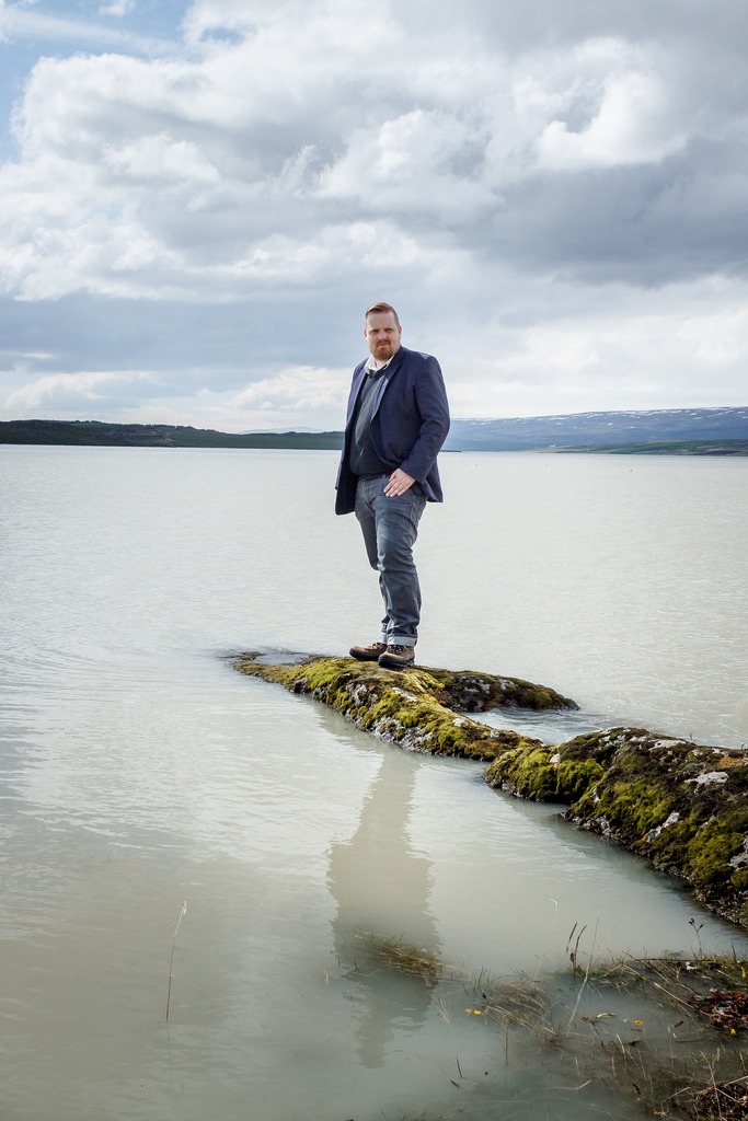 Scenery accompanying Grapevine's 2014 feature on the Truth Committee